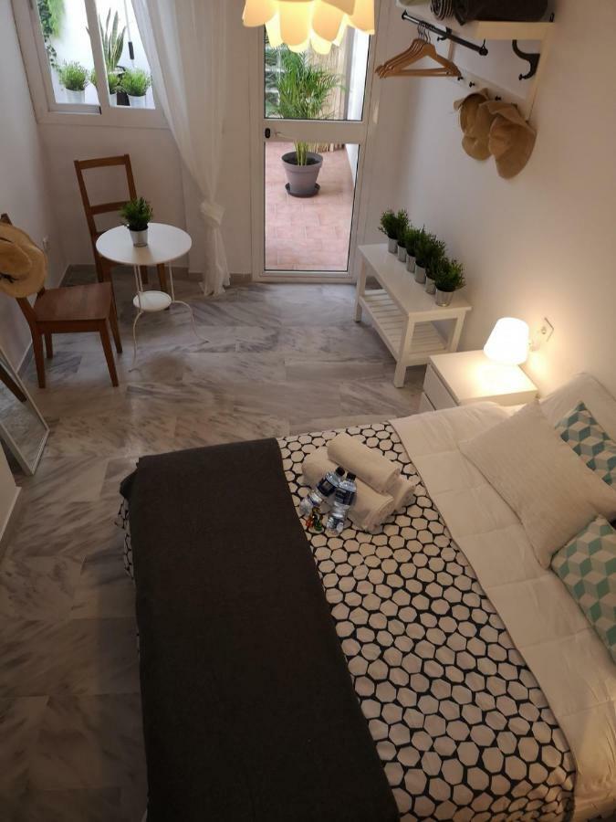 Apartamento Gigantes Málaga Exterior foto