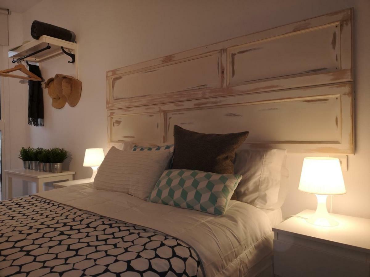 Apartamento Gigantes Málaga Exterior foto