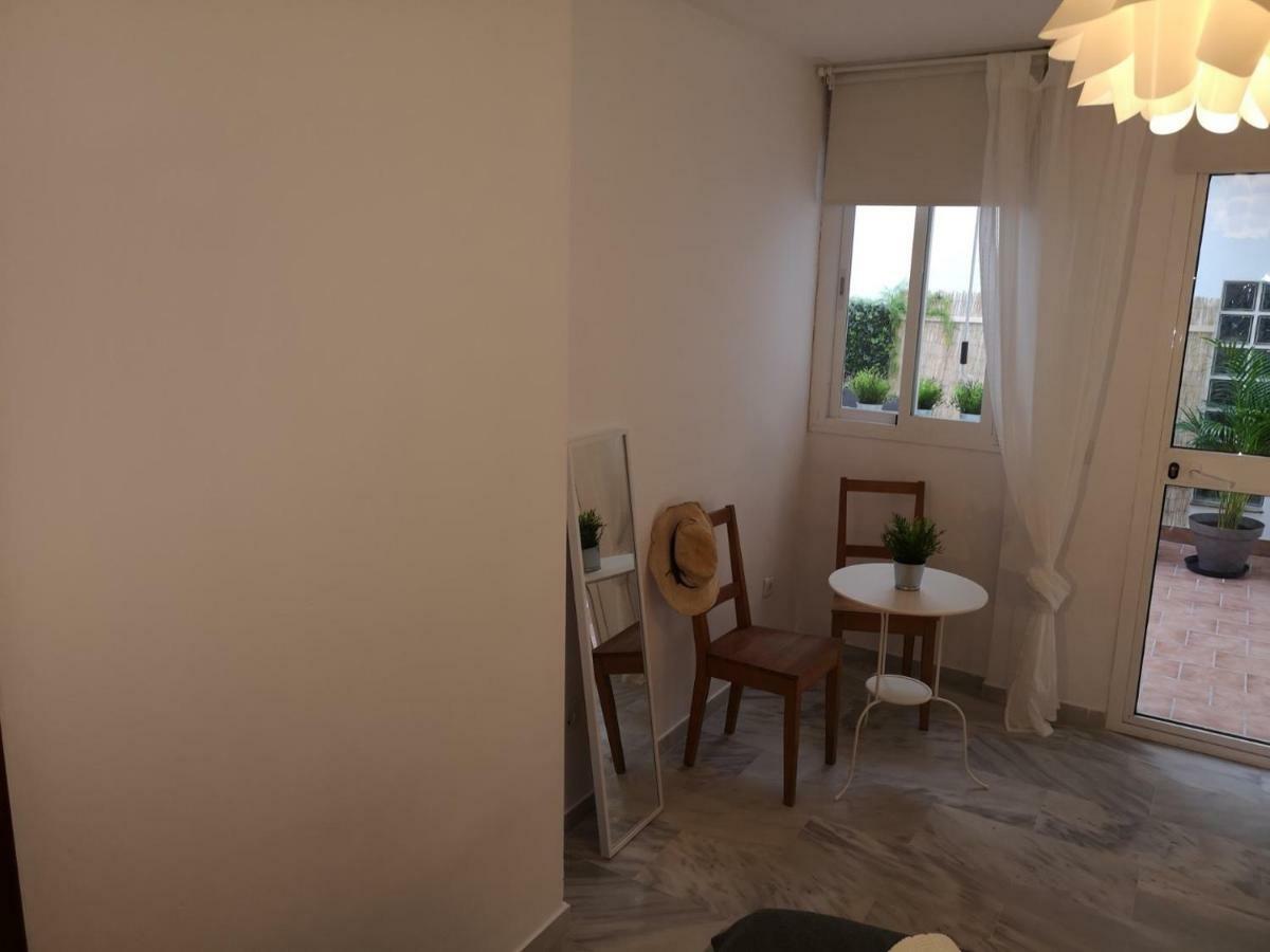 Apartamento Gigantes Málaga Exterior foto