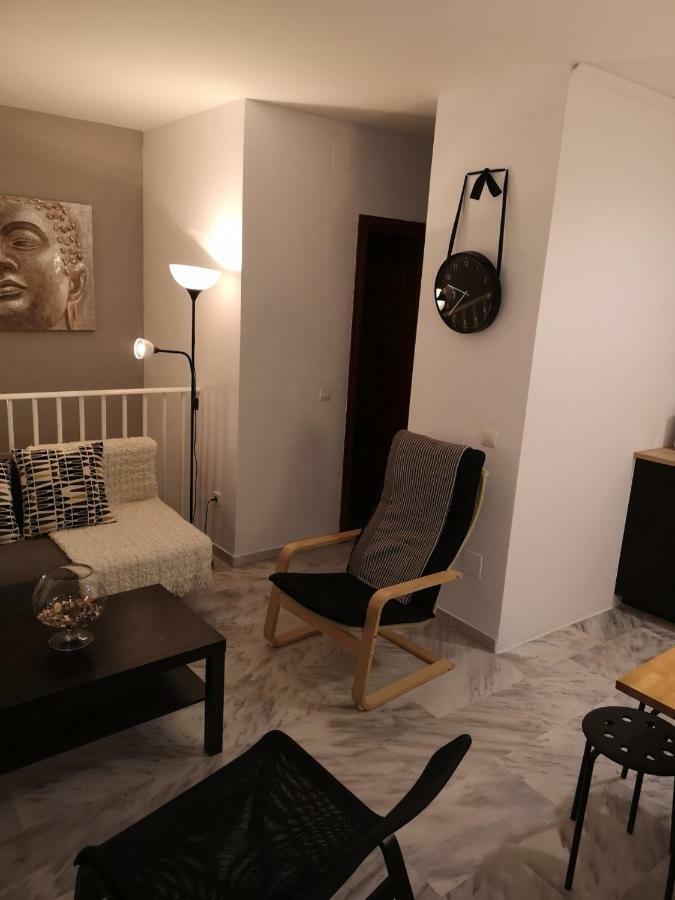 Apartamento Gigantes Málaga Exterior foto